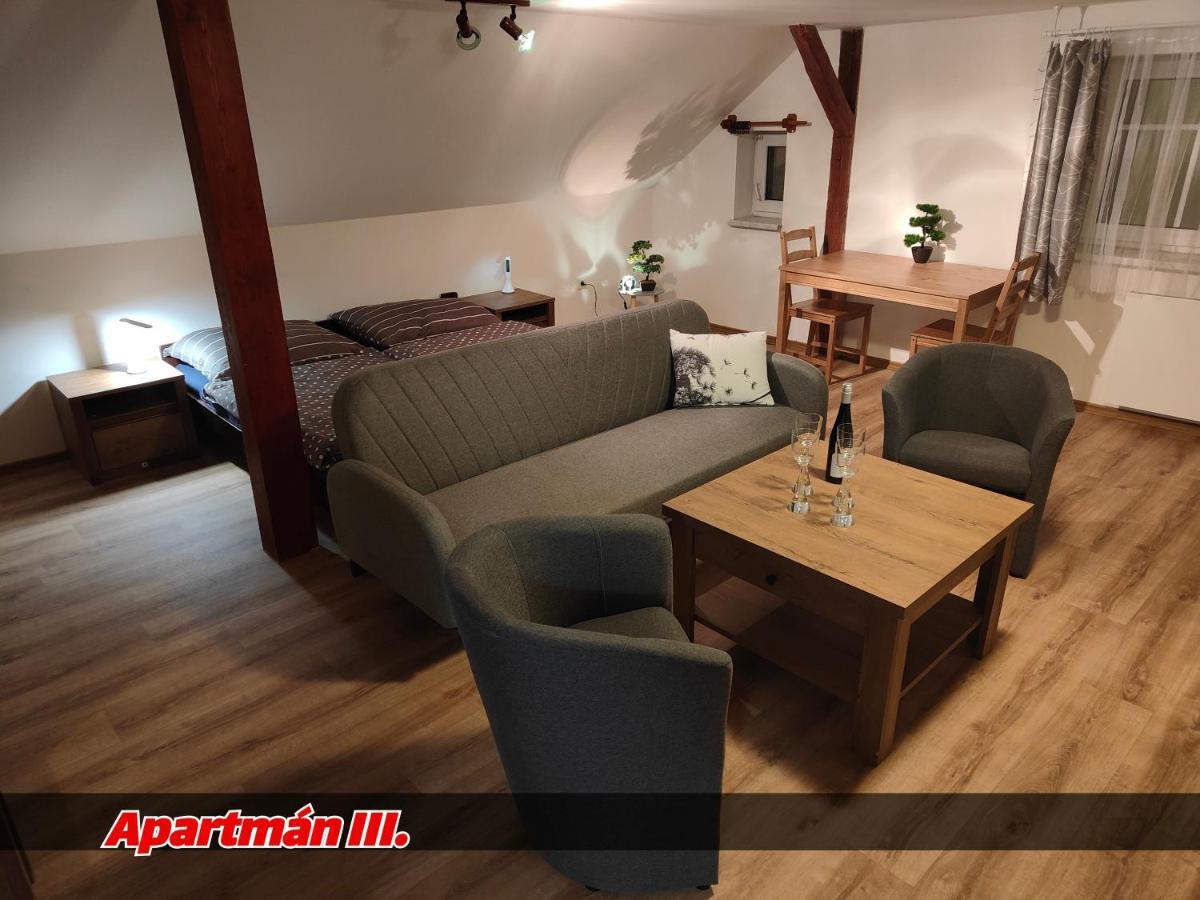 Desná Apartmany Na Ceste מראה חיצוני תמונה