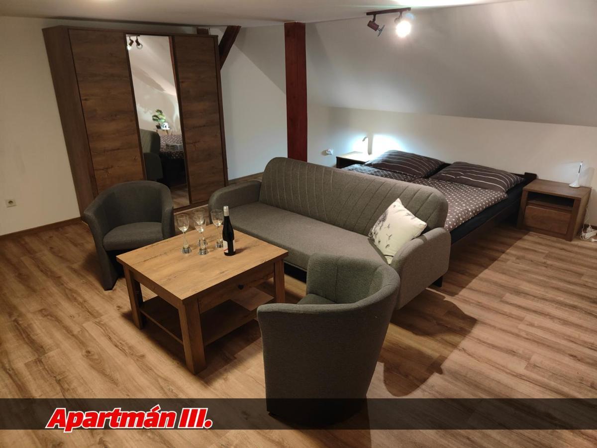 Desná Apartmany Na Ceste מראה חיצוני תמונה